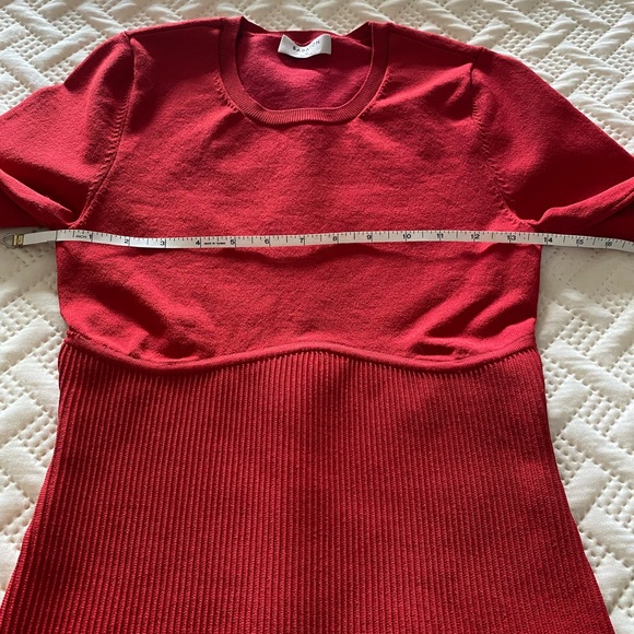 Aritzia Babaton Refinery red knit sweater NWOT - Picture 3 of 5